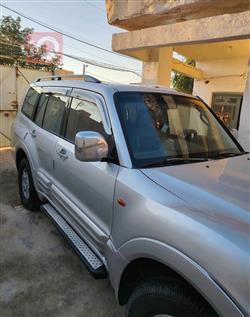 ميتسوبيشي باجيرو